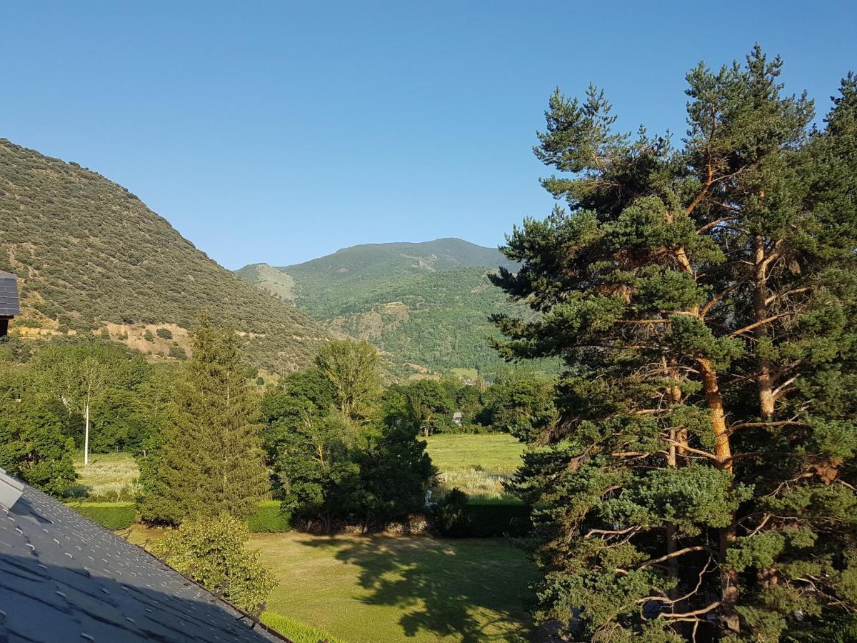 Family Attic Esterri Esterri D'Aneu Εξωτερικό φωτογραφία
